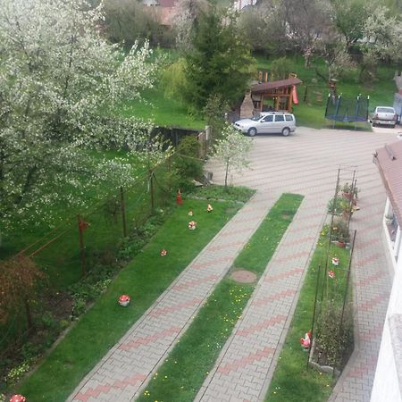 فندق Casa Elena موغيتْشي دي يوس المظهر الخارجي الصورة
