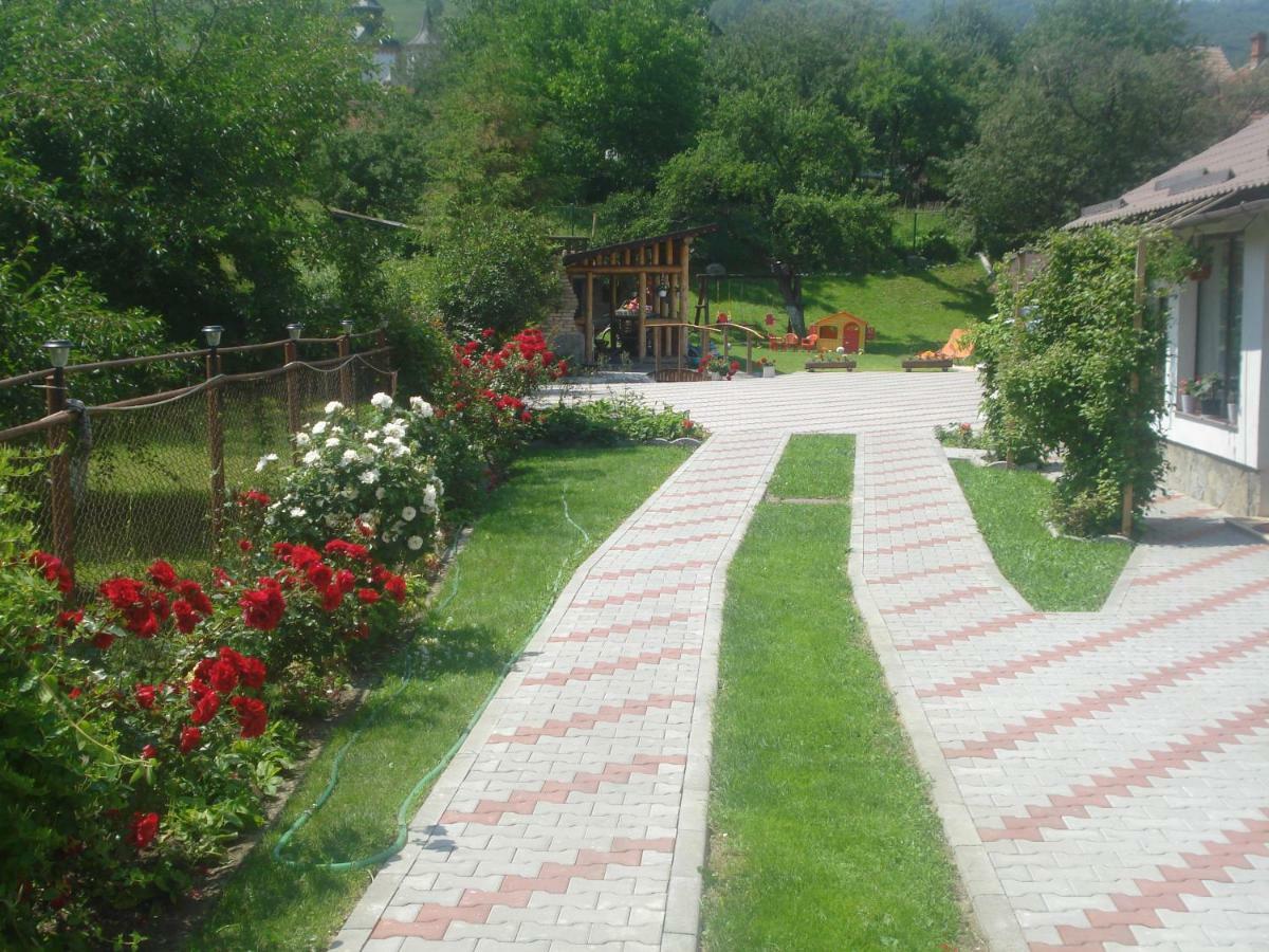 فندق Casa Elena موغيتْشي دي يوس المظهر الخارجي الصورة